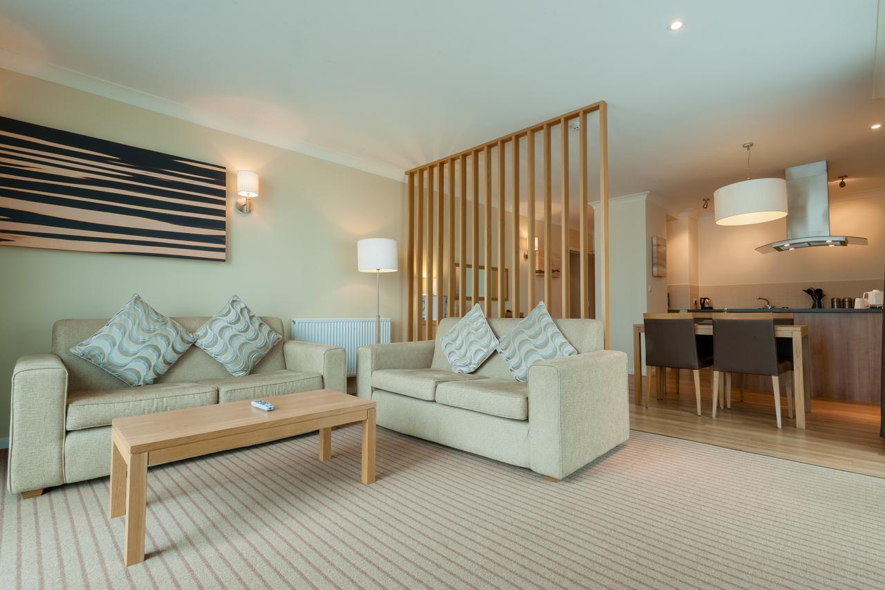 De Vere Cotswold Water Park Apartments Cirencester Kültér fotó