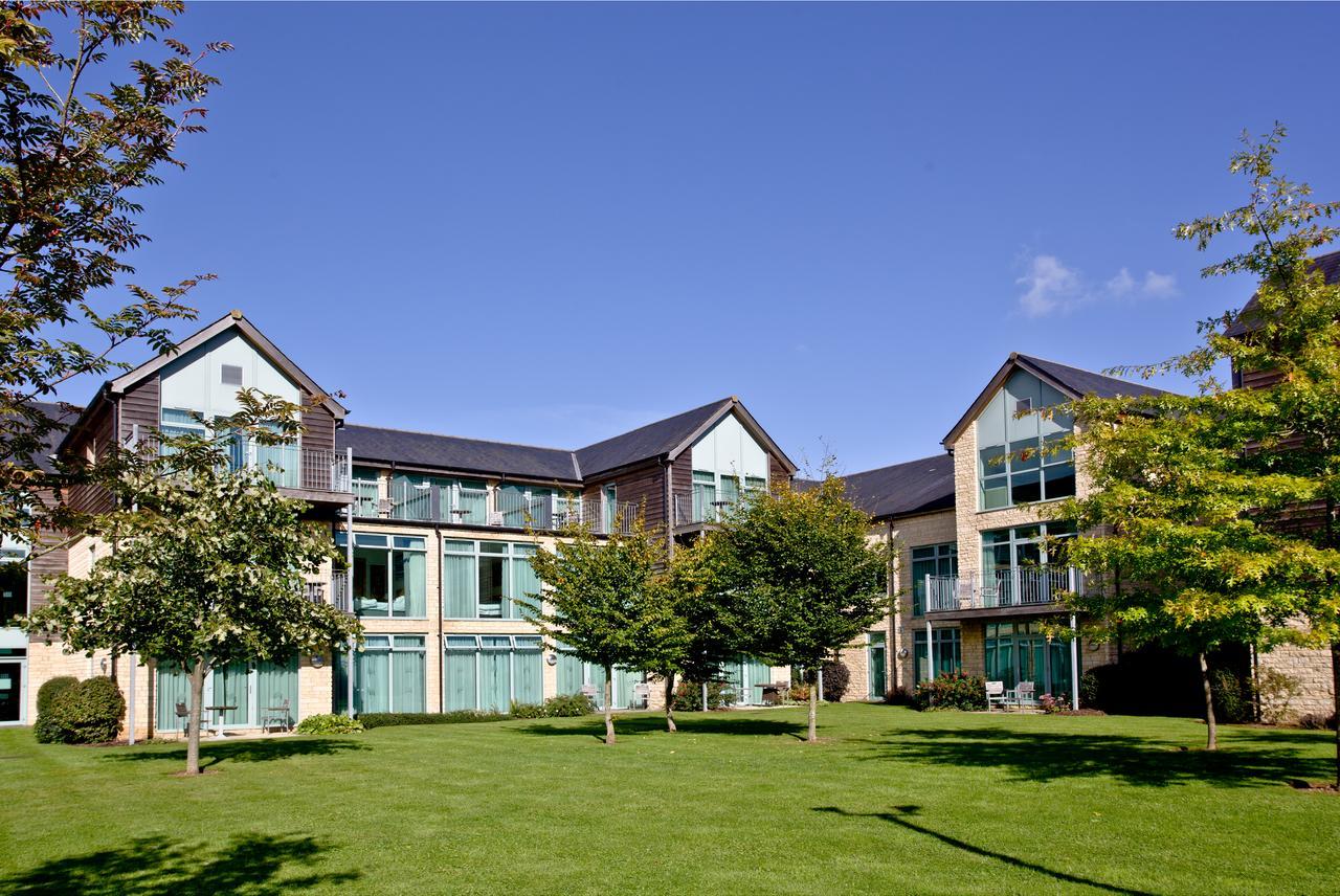 De Vere Cotswold Water Park Apartments Cirencester Kültér fotó