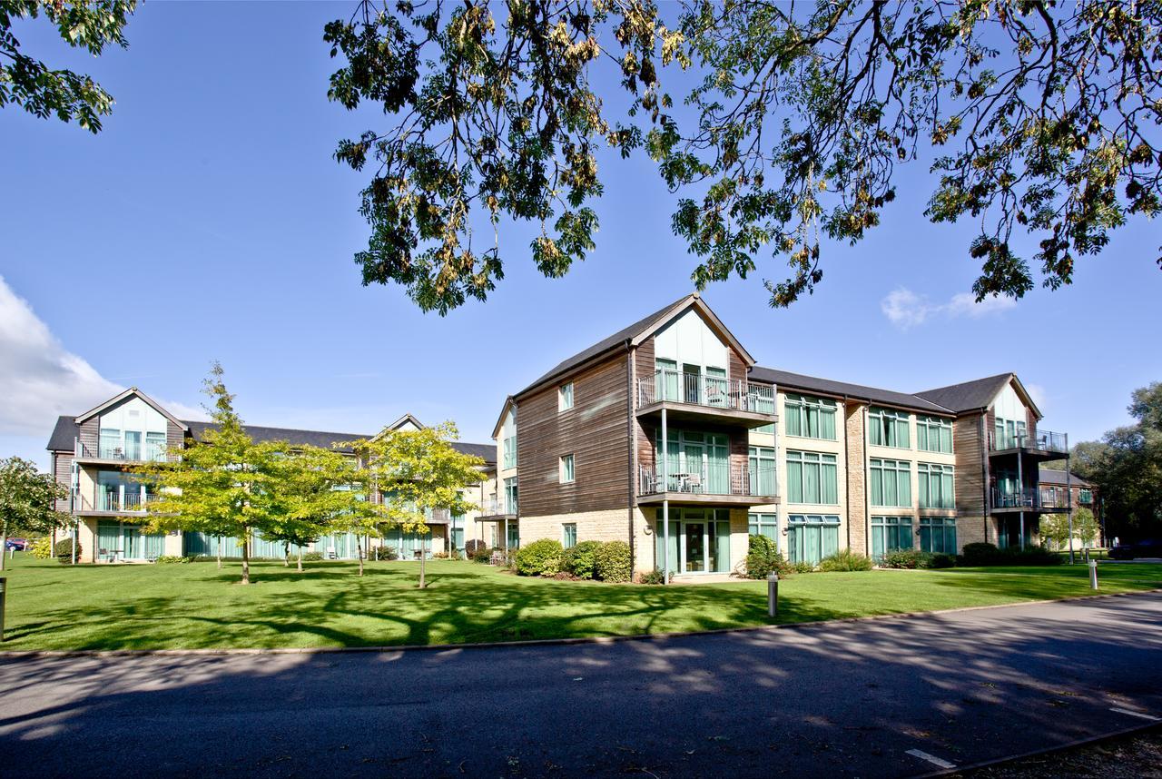 De Vere Cotswold Water Park Apartments Cirencester Kültér fotó